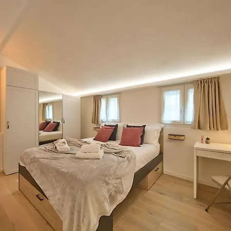 S&m - Penthouse With Terraces In Appartamento